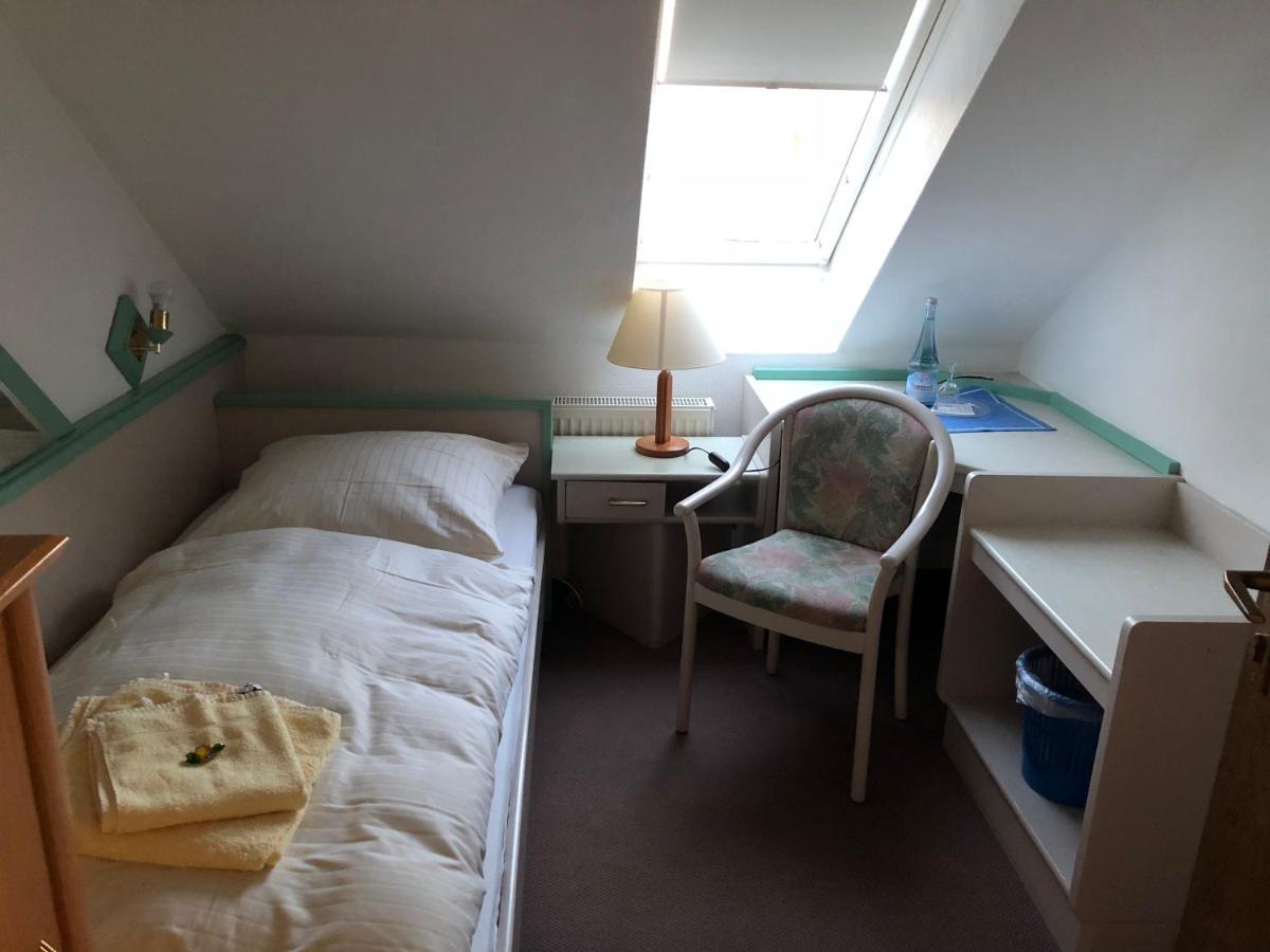 Hotel Zum Kreidesee, Kein Urlaubshotel ! Hemmoor Luaran gambar